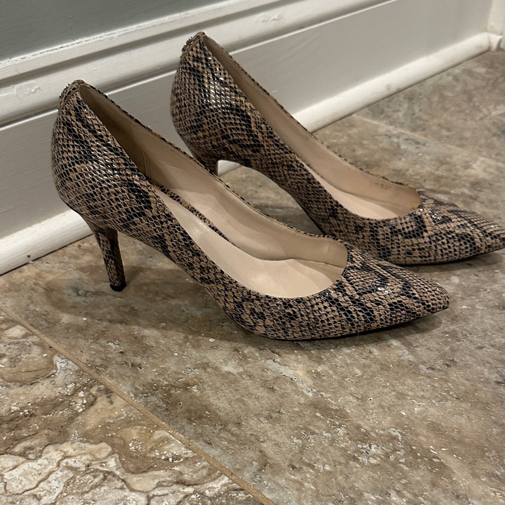 Cole Haan Tan and Black Snakeskin Heels size 10